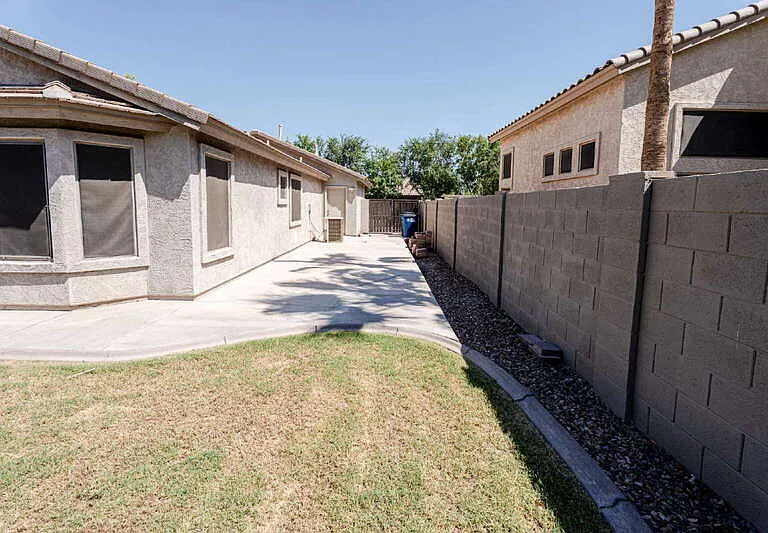 1058 S Roca St — Photo 24