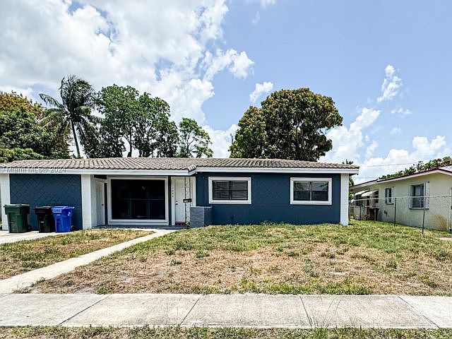 1st image of 1069 Carolina Ave #1069