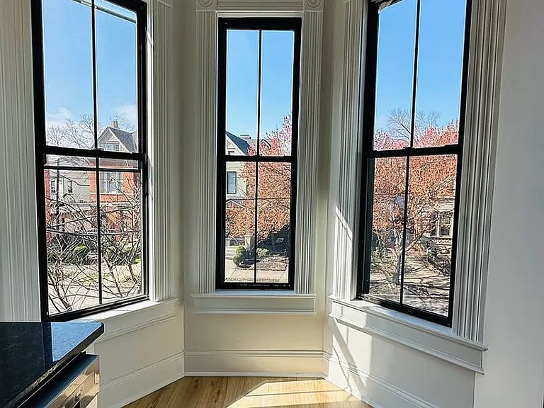 323 Park Ave — Photo 5
