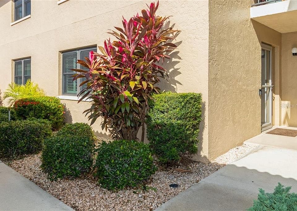 1st image of 240 Lewis Cir APT 514