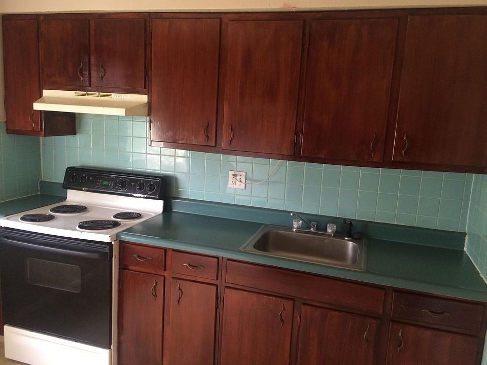 1st image of 10265 Chaucer Ave APT 2