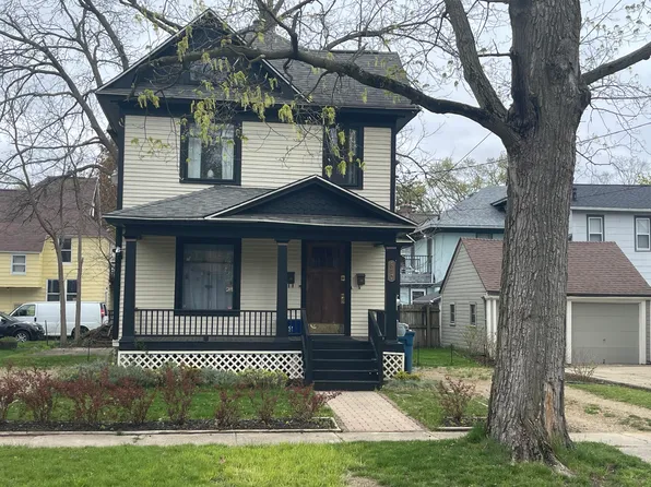 810 Elmwood St, Kalamazoo, MI 49007