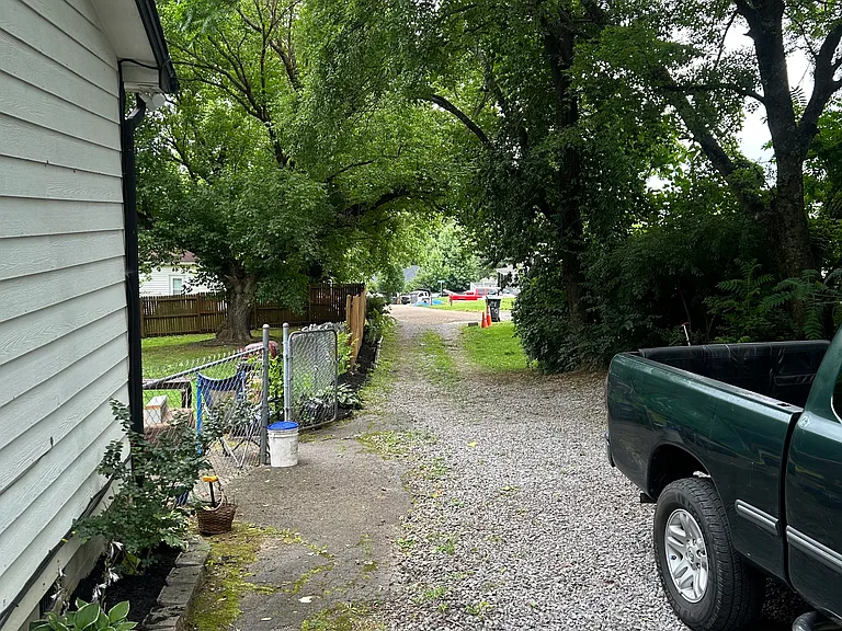 Brice St — Photo 15