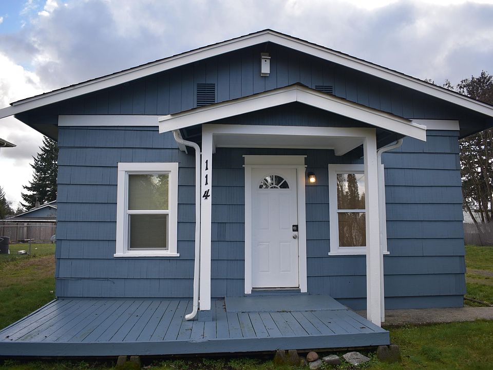 1st image of 114 131st St E
