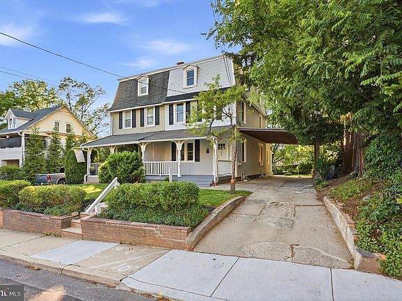 4th image of 732 Buck Ln