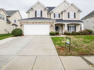 11306 Huntington Meadow Ln, Charlotte, NC 28273