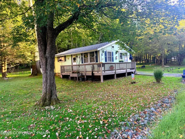 76 Woodland Rd, Albrightsville, PA 18210