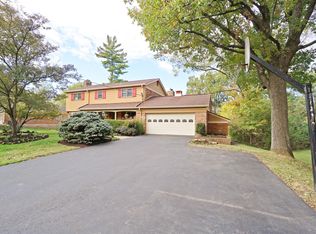 5667 Mapleridge Dr, Cincinnati, OH 45227