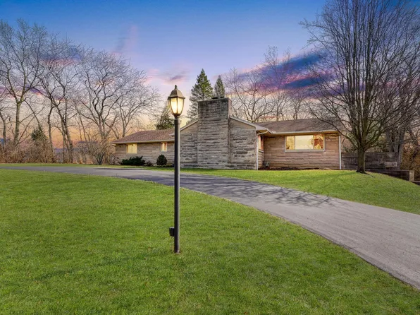 217 Linden Ln, Circleville, OH 43113