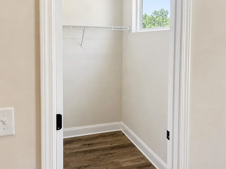 101 Asbury Dr NW #11 — Photo 14