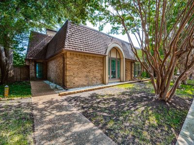 3944 Rosser Sq, Dallas, TX, 75244