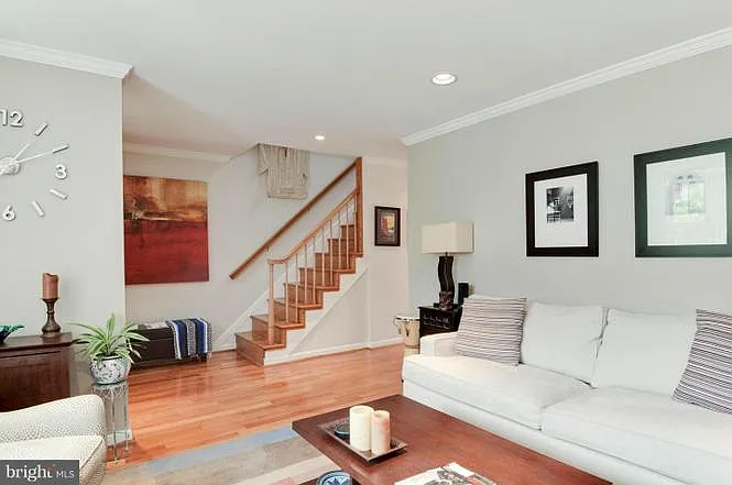 923 T St NW #A — Photo 3