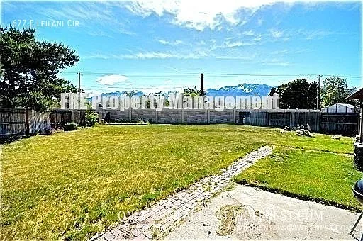 677 E Leilani Cir — Photo 11