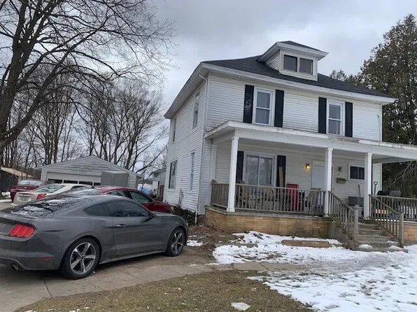 743 N 4th Ave, Big Rapids, MI 49307