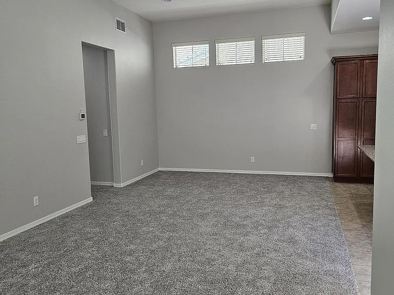 2253 S Wallrade Ln — Photo 7