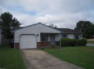 5169 Edon Hall Ln, Virginia Beach, VA 23464