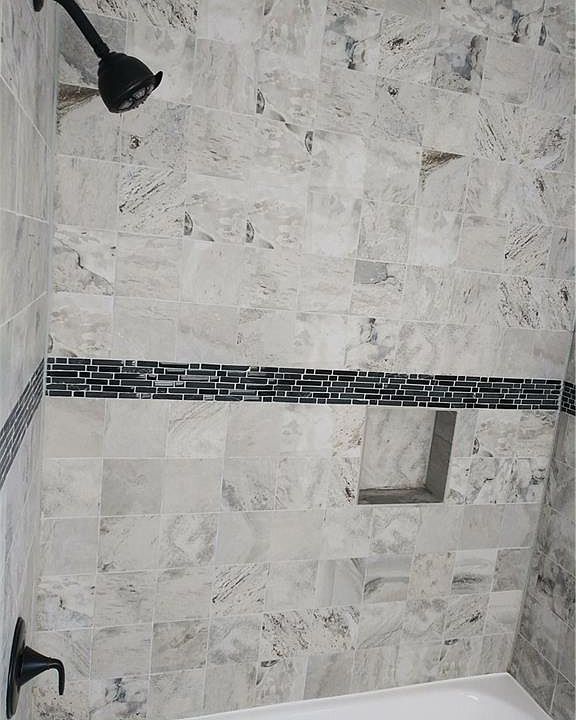 1st image of 3516 Kingsbury Ave