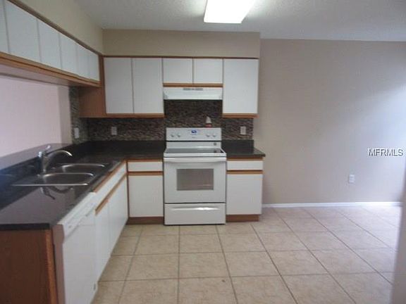 3rd image of 18107 Portside St