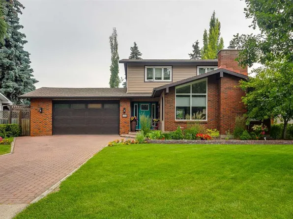 111 S Selkirk Blvd, Red Deer, AB T4N 0G8