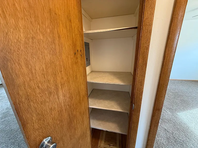 N88W14915 Jefferson Ave — Photo 6
