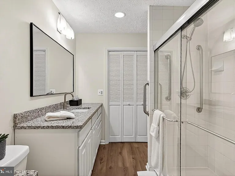 2251 Hunters Run Dr #2251 — Photo 29