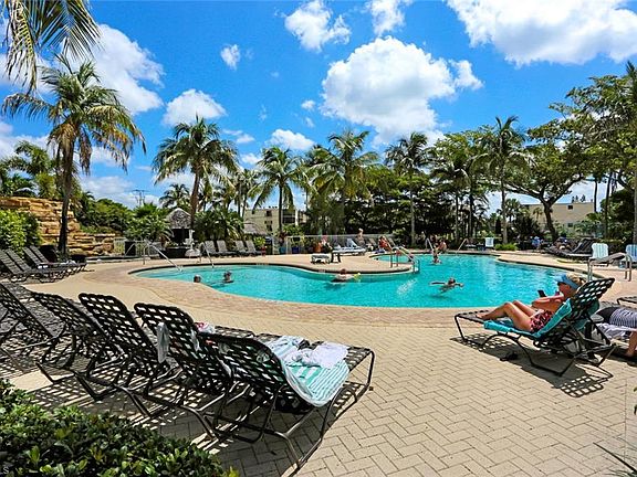 4th image of 6640 Estero Blvd #703