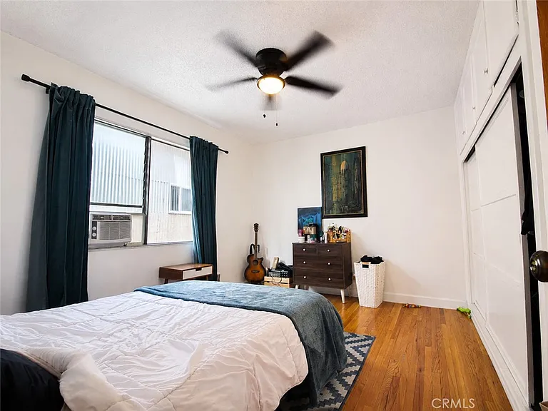 1224 N Mansfield Ave — Photo 8