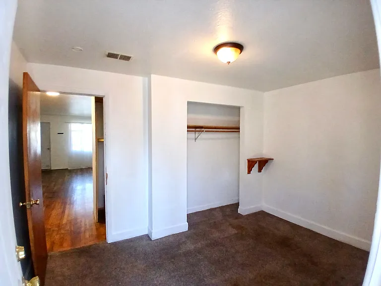 111 E Plum St #111 — Photo 12