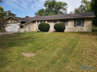 8730 Monclova Rd, Monclova, OH 43542