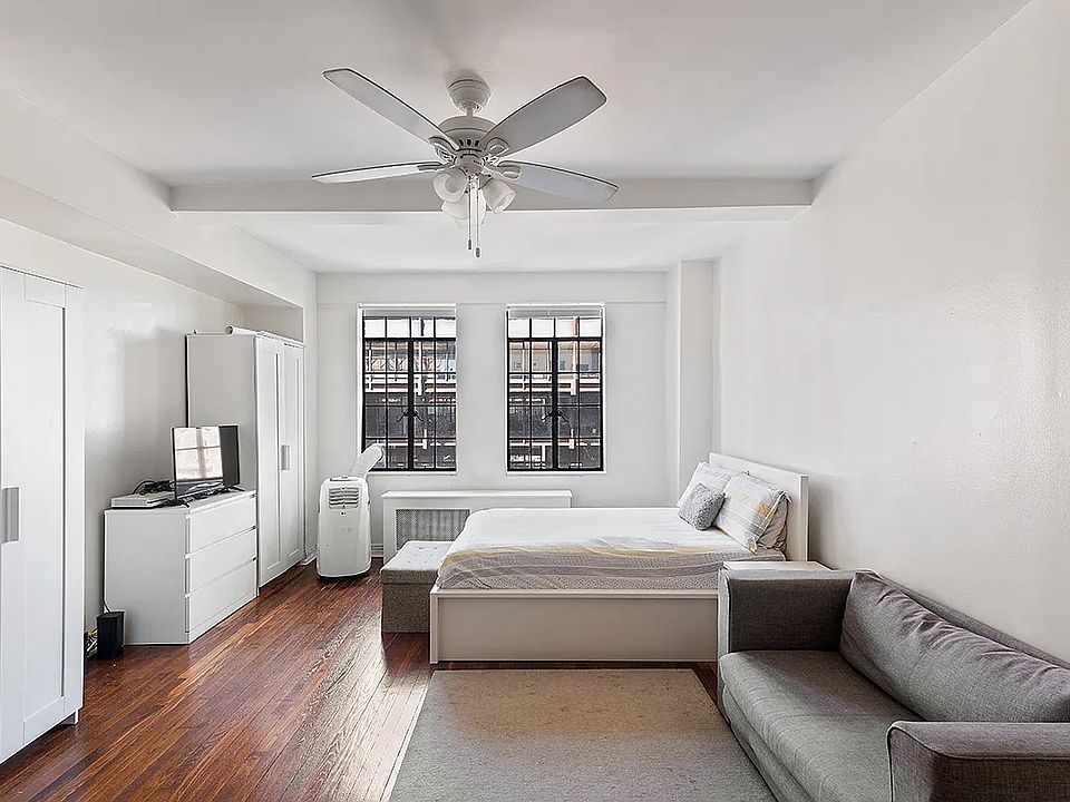 1st image of 320 E 42nd St APT 1405