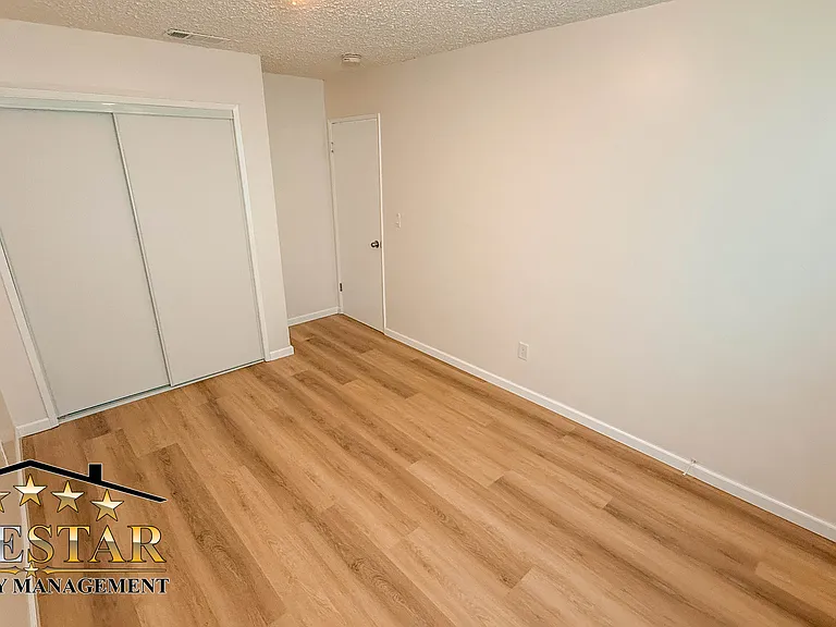 3815 Mitchell Ave #A — Photo 10