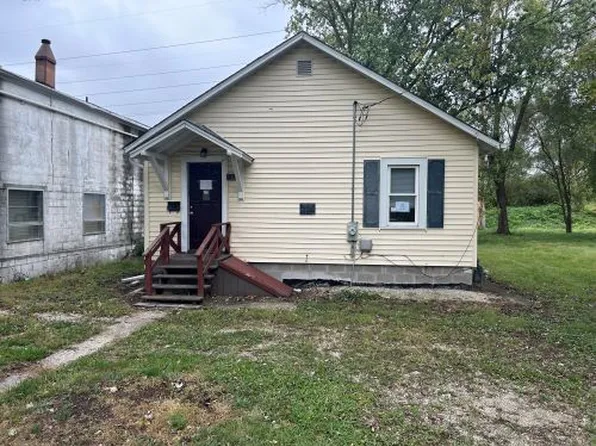 1055 S West Ave, Kankakee, IL 60901