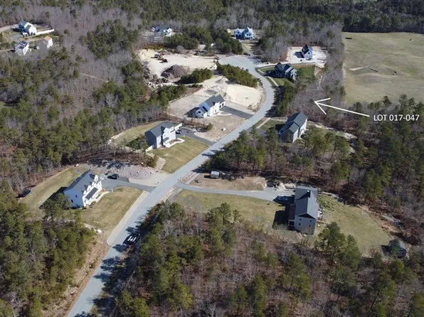 17-047 Seabiscuit Dr, Plymouth, MA 02360