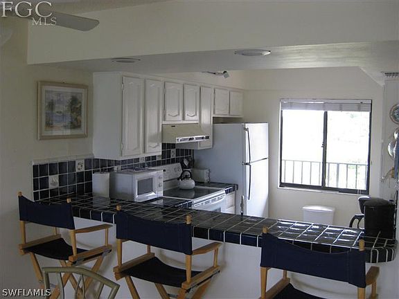 5th image of 21400 E Bay Village Dr #107