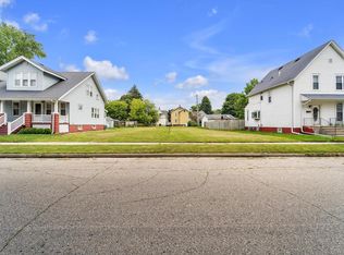 6623 24th Ave, Kenosha, WI 53143