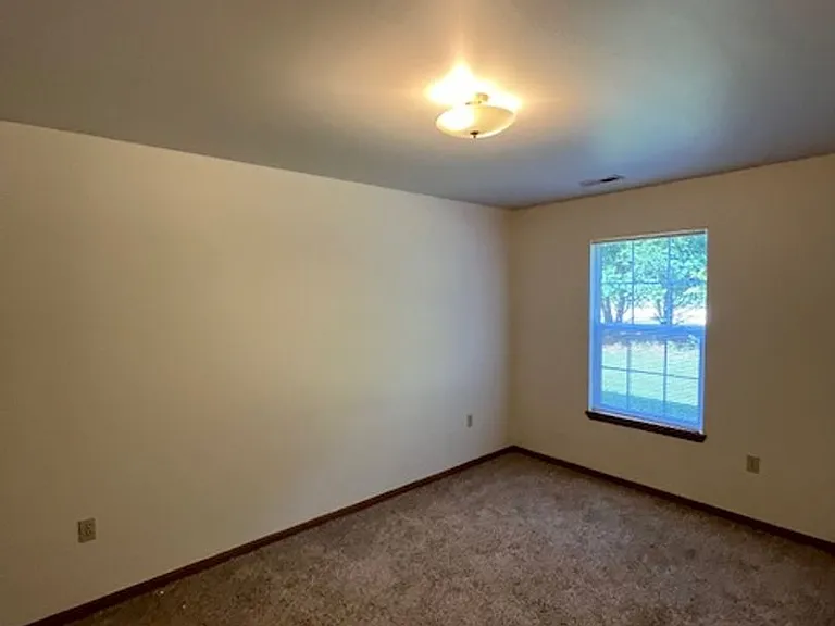 17 Iki Dr — Photo 14