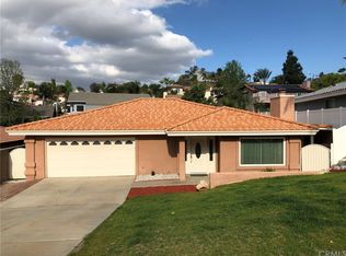 30566 Cinnamon Teal Dr, Canyon Lake, CA 92587