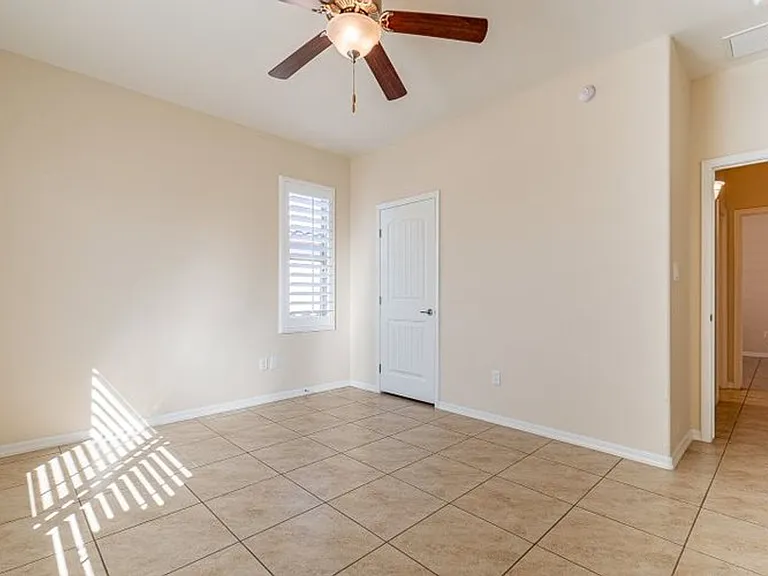 12237 S Laurel Ln — Photo 21