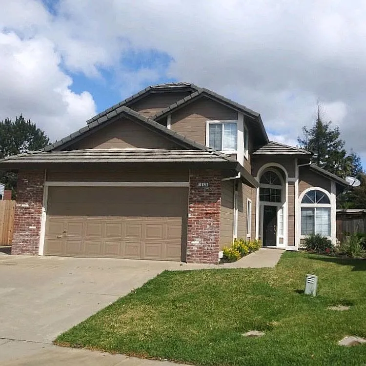 10128 Gatemont Cir photo 1