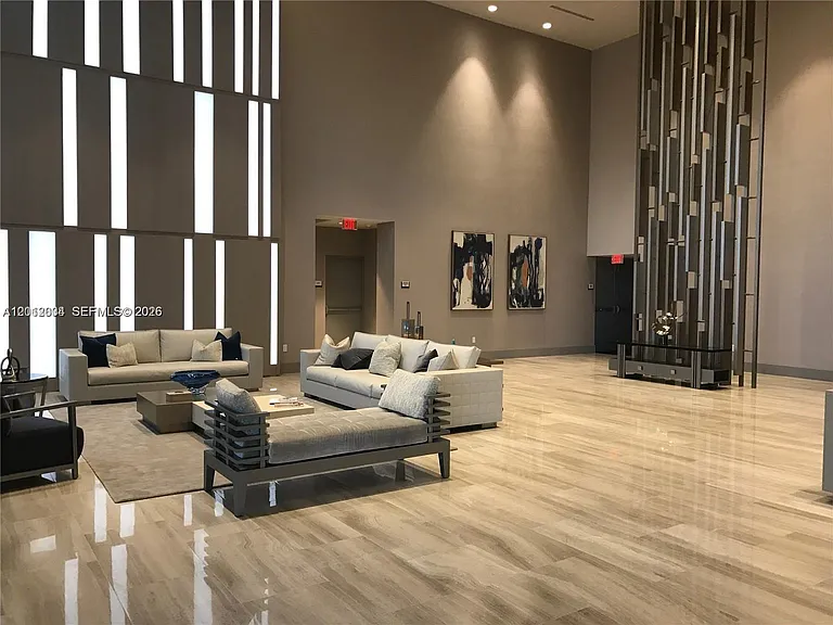 5300 Paseo Dr #405 — Photo 14
