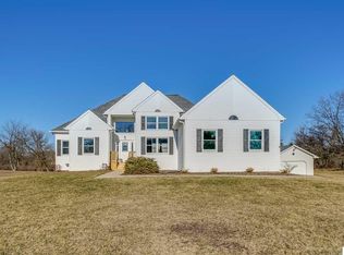 6550 Blackman Rd, Jackson, MI 49201