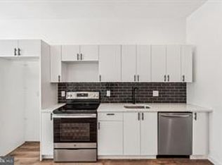 1125 W Cumberland St #2, Philadelphia, PA 19133