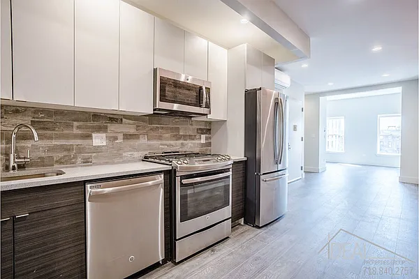 Rented by Ideal Properties Group | media 1