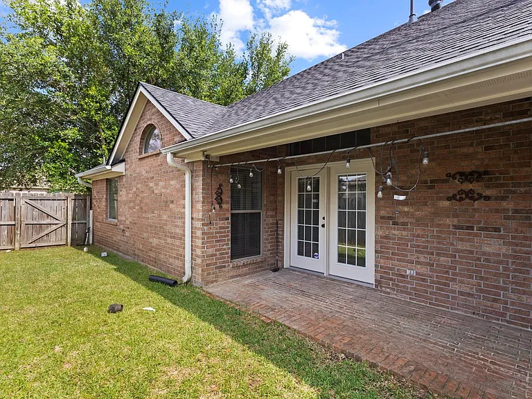 405 Harbor Oaks Dr — Photo 25