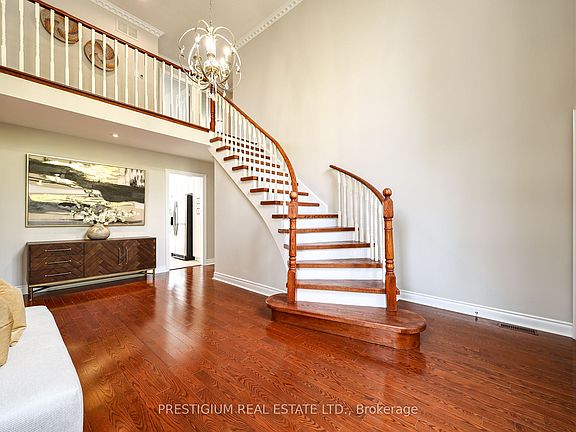 5th image of 61 Addington Sq