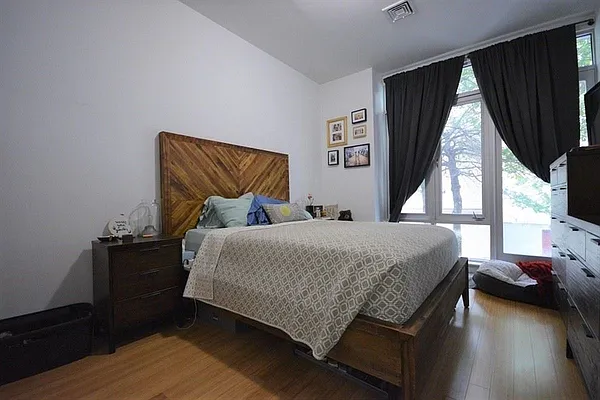 Rented by Corcoran | media 21