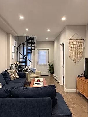 4th image of 23-35 35th St #1
