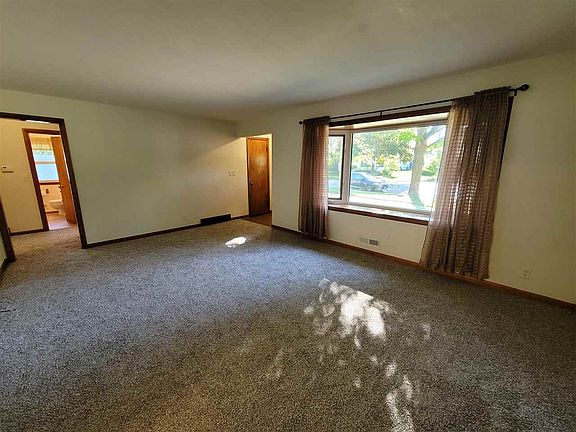 2nd image of 2309 Nevada Cir