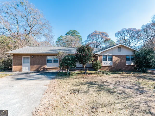 320 Burns Dr, Warner Robins, GA 31088