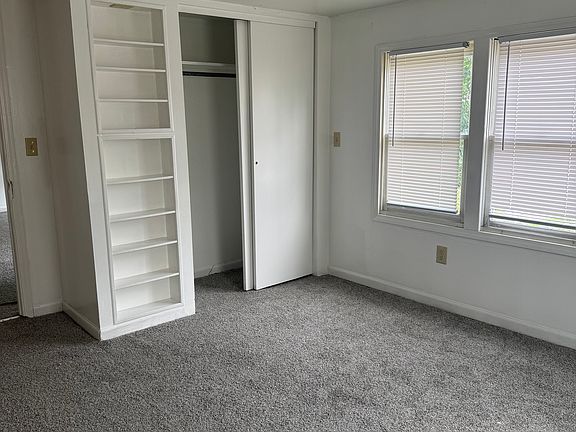 5th image of 3008 Ben Harrison St